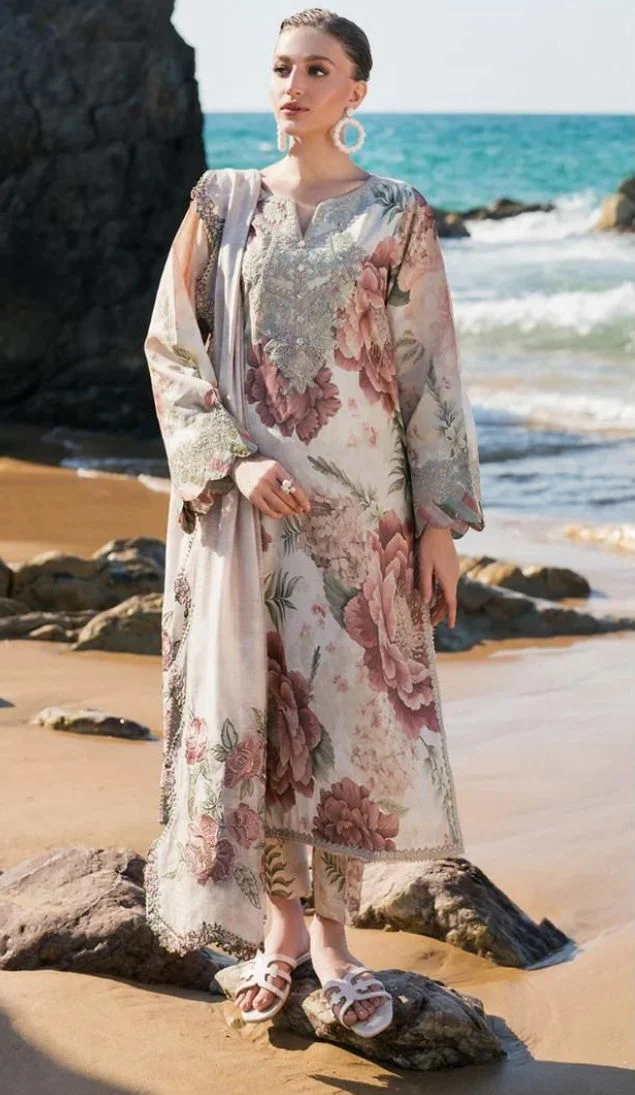 Baroque Digital Printed 3PC Lawn Suit With Patches - BR 48