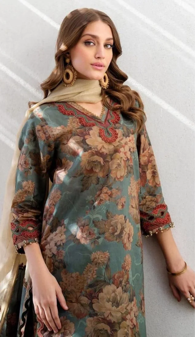 Baroque Digital Printed 3PC Lawn Suit With Patches - BR 61 - Image 2