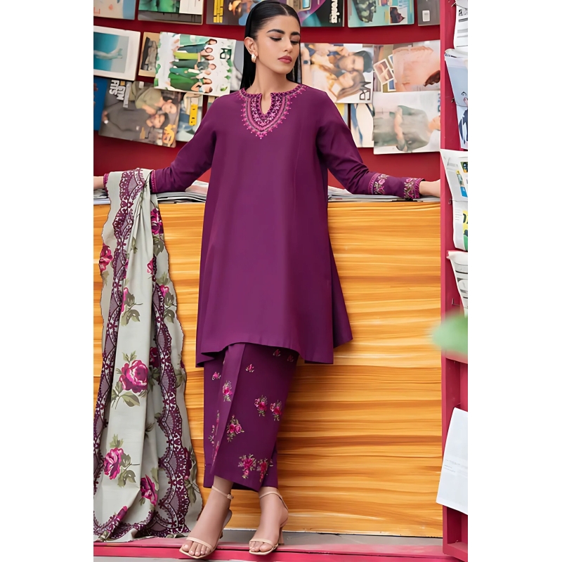 Nishat Embroidered 3PC Cambric Cotton Suit – NT 69