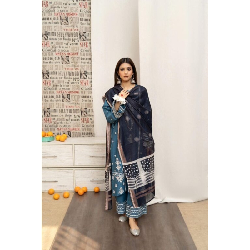 Urge Embroidered 3PC Cambric Cotton Suit With Patches – UG 77